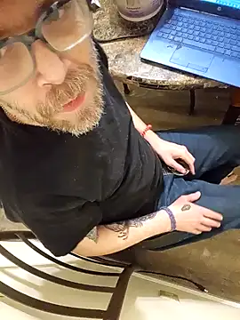 Geaux Again online show from 21, 2, 2025