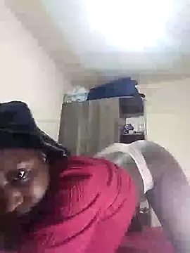 Snapshot of Adaline-Paris chatting on 3, 3, 2026 Adaline-Paris online show from 3, 3, 2026