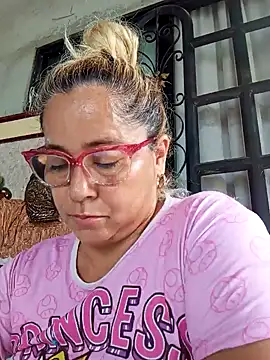 natally ross21 online show from 5, 2, 2025