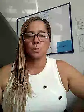 natally ross21 online show from 11, 6, 2026