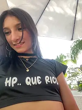 Snapshot of loly-yandere chatting on 2, 2, 2025 loly-yandere online show from 2, 2, 2025