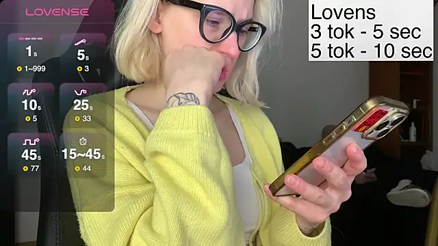 Sexy Sweets online show from 19, 11, 2025