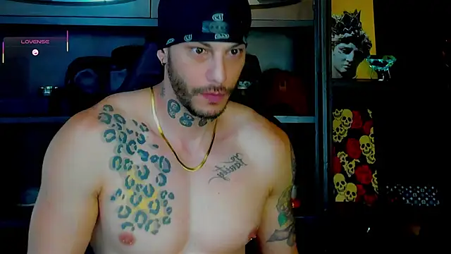 Snapshot of RickG_Oficial chatting on 28, 9, 2025 RickG Oficial online show from 28, 9, 2025