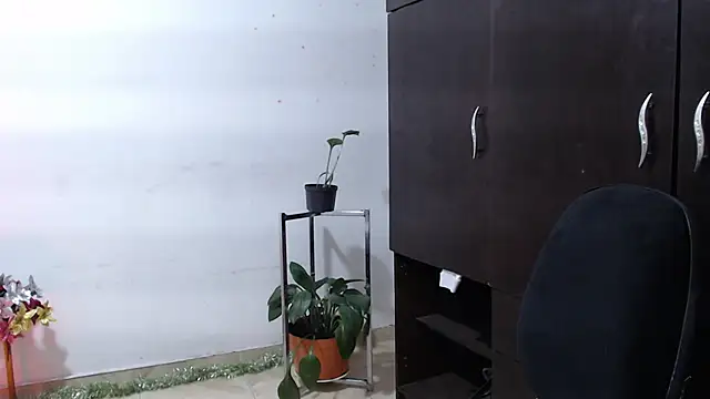 Zoe--khalL online show from 3, 12, 2025