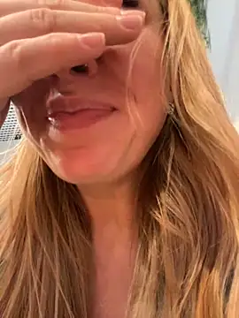 Sweet   Emily online show from 19, 1, 2025