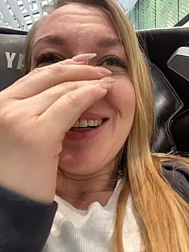 Sweet   Emily online show from 4, 10, 2025