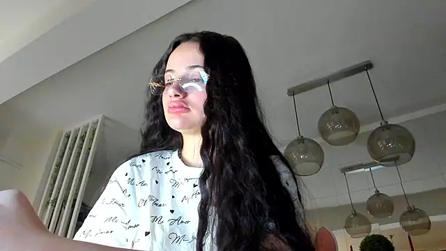 IreneVON online show from 1, 12, 2025