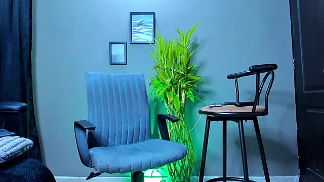 Damian 022 online show from 6, 11, 2025