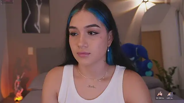 AnnyHizzle online show from 21, 12, 2025