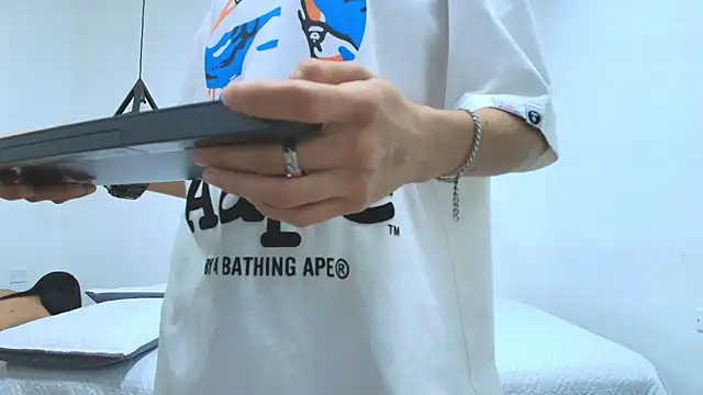 Tinny and Candy online show from 10, 2, 2025