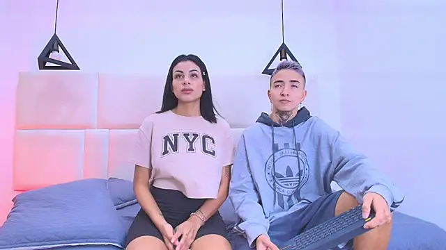 Tinny and Candy online show from 18, 3, 2025