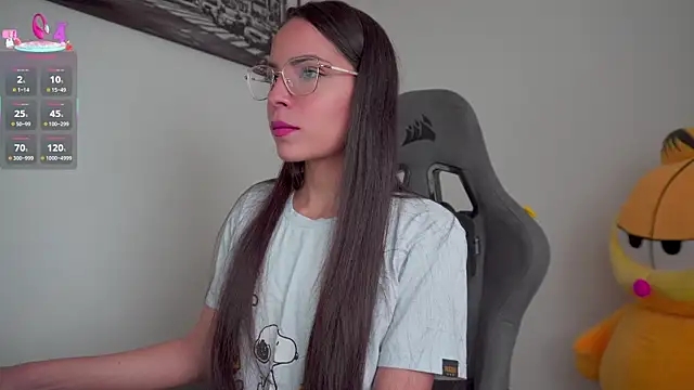 Snapshot of little-eli chatting on 12, 10, 2025 little-eli online show from 12, 10, 2025