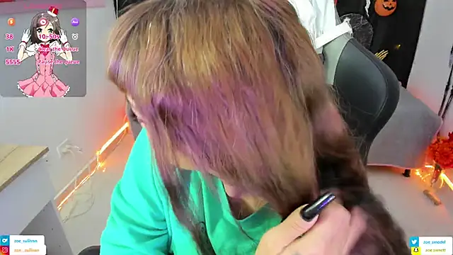 zoesullivan online show from 25, 10, 2025