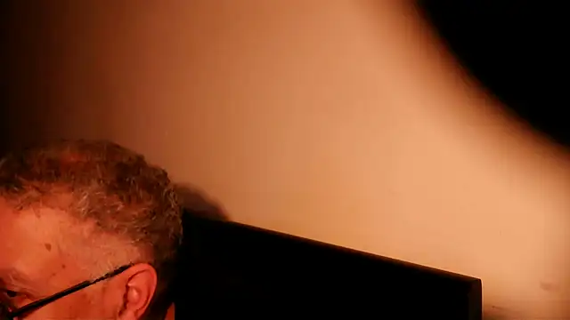 100Tauros online show from 15, 3, 2025