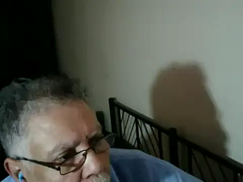 100Tauros online show from 17, 12, 2025