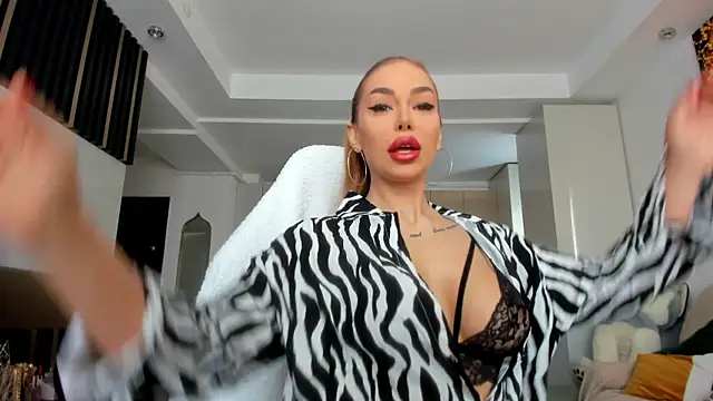 Snapshot of Alessa_Burns chatting on 19, 2, 2025 Alessa Burns online show from 19, 2, 2025