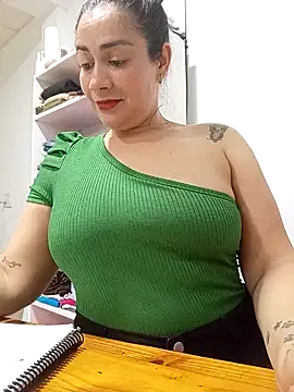 XGabrielaXX online show from 25, 10, 2025