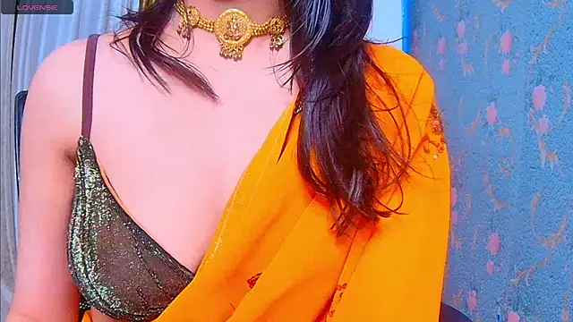 Snapshot of Aashika-Kaur chatting on 8, 12, 2024 Aashika-Kaur online show from 8, 12, 2024