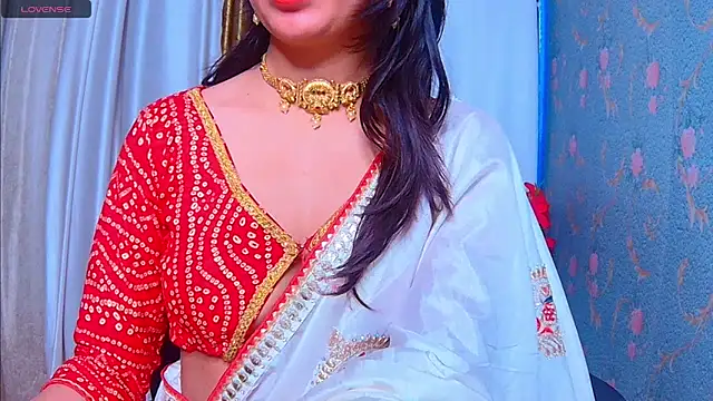 Snapshot of Aashika-Kaur chatting on 14, 1, 2025 Aashika-Kaur online show from 14, 1, 2025