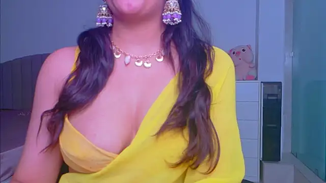 Snapshot of Aashika-Kaur chatting on 16, 9, 2025 Aashika-Kaur online show from 16, 9, 2025