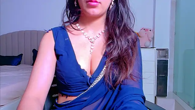 Snapshot of Aashika-Kaur chatting on 1, 10, 2025 Aashika-Kaur online show from 1, 10, 2025
