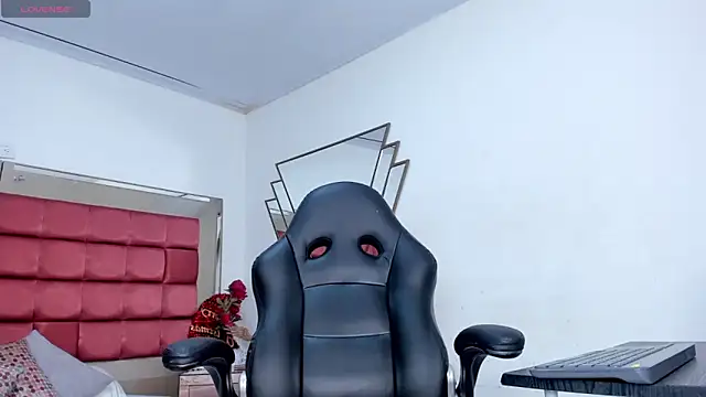 BarbaraKnox  online show from 31, 12, 2024