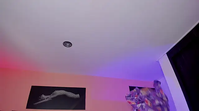 ChloeConnorr online show from 19, 3, 2025