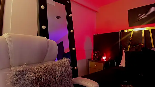 ChloeConnorr online show from 22, 3, 2025