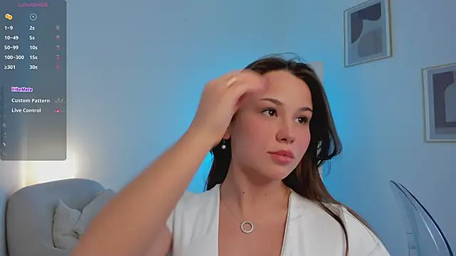 EmiliaDreams online show from 13, 2, 2025