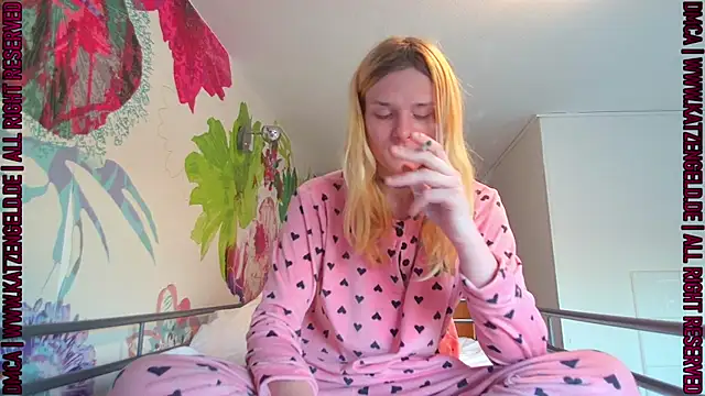 emma neko online show from 19, 3, 2025