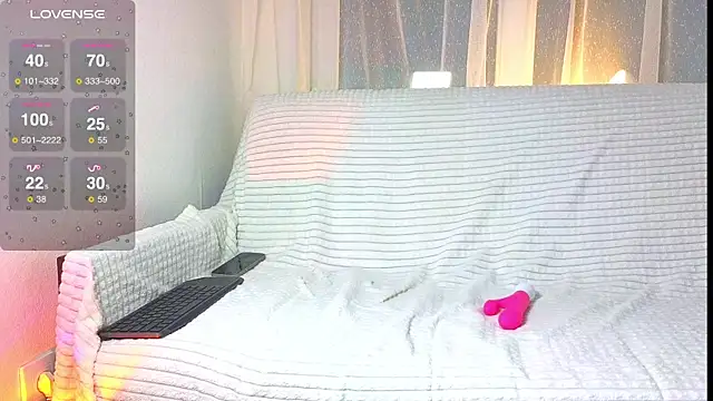 Snapshot of Tasha_Miu chatting on 11, 1, 2025 Tasha Miu online show from 11, 1, 2025