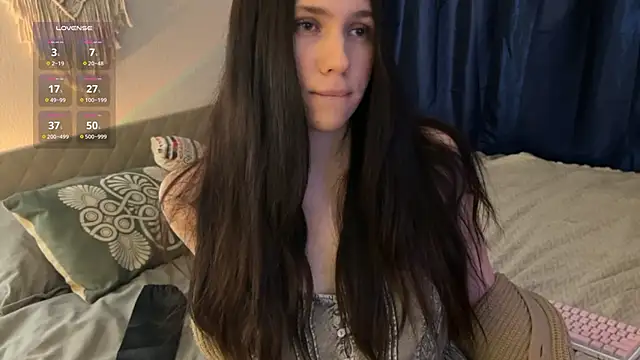 jennetdoll online show from 3, 2, 2025