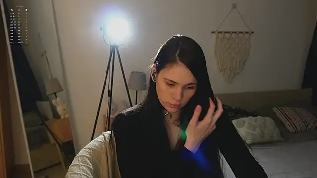 jennetdoll online show from 22, 11, 2025