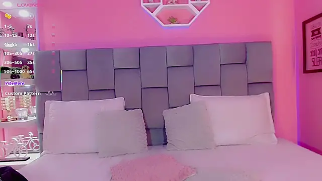 AlanaBekeer online show from 10, 3, 2025