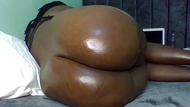 Snapshot of sweettnadia chatting on 1, 3, 2025 sweettnadia online show from 1, 3, 2025