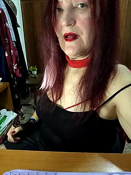 Snapshot of SabrinaXlovess chatting on 17, 10, 2025 SabrinaXlovess online show from 17, 10, 2025