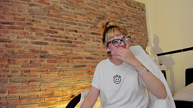 Sweet Namii online show from 15, 2, 2025