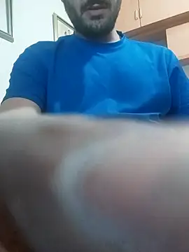 Snapshot of skrigul12 chatting on 20, 2, 2026 skrigul12 online show from 20, 2, 2026