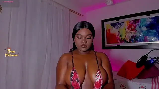 Snapshot of Scarlett_811 chatting on 20, 10, 2025 Scarlett 811 online show from 20, 10, 2025