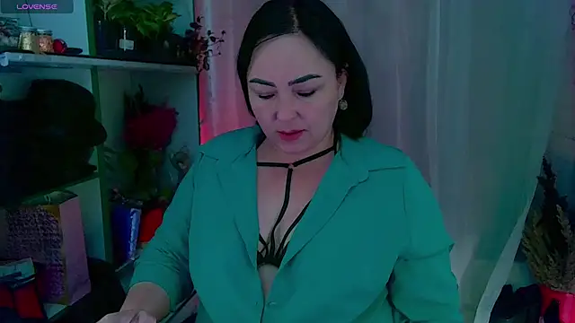 Snapshot of _Cloud_Atlas_ chatting on 12, 2, 2025 Cloud Atlas online show from 12, 2, 2025