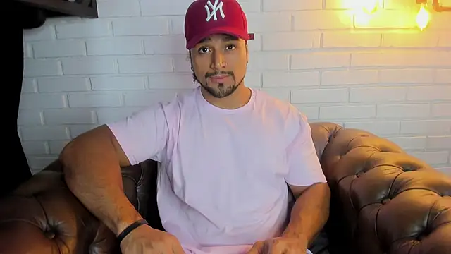 MikeEstevess online show from 27, 2, 2025