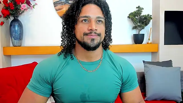 Snapshot of MikeEstevess chatting on 27, 5, 2026 MikeEstevess online show from 27, 5, 2026