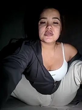 Snapshot of stacy_stoone chatting on 4, 12, 2024 stacy stoone online show from 4, 12, 2024