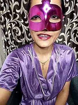 Snapshot of REVA_DARLING chatting on 25, 4, 2026 REVA DARLING online show from 25, 4, 2026