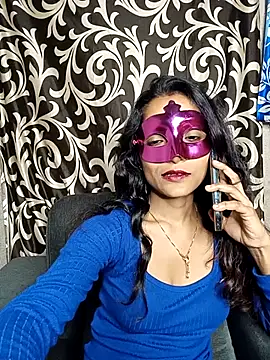 Snapshot of REVA_DARLING chatting on 30, 4, 2026 REVA DARLING online show from 30, 4, 2026