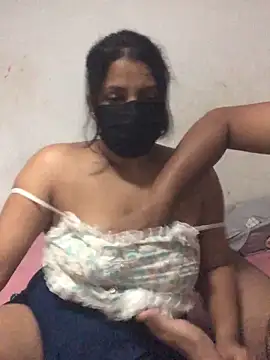 NOORA-GIRL online show from 1, 2, 2025