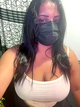 NOORA-GIRL online show from 26, 11, 2025