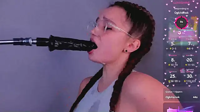 Snapshot of bitchpeace_ chatting on 19, 2, 2025 bitchpeace online show from 19, 2, 2025