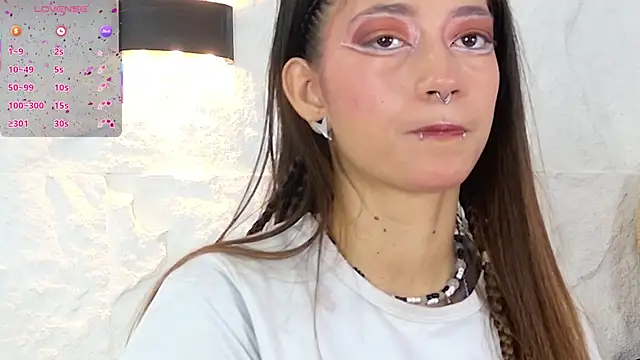 zorravioletta1 online show from 8, 10, 2025