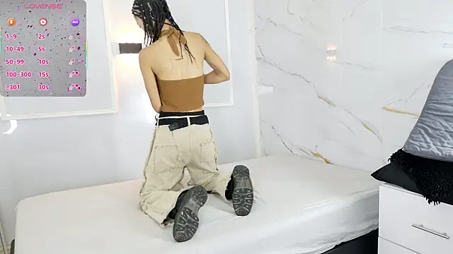 zorravioletta1 online show from 15, 2, 2026